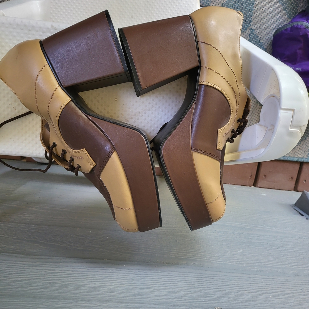 Funtasma Brown and Tan Oxford Derbys with Chunky Heel - Picture 6 of 13